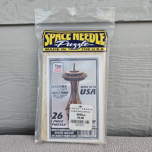 Wooden Seattle Space Needle 3D Puzzle Made in USA 26 Piece NEW