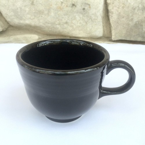 2 Fiesta Coffee Tea Cups and Saucers Black Post 86 Homer Laughlin HLC - Picture 7 of 10