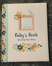 Baby's Book : The First Five Years (Floral Design) by Inc. Peter Pauper Press...