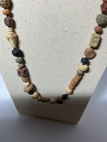 Collana di perline artigianali artigianali in argilla pietra lucida 36 pollici - Foto 4 di 6