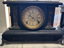 Antique Seth Thomas Adamantine Pillar Mantle Clock marbled Green lions head runs