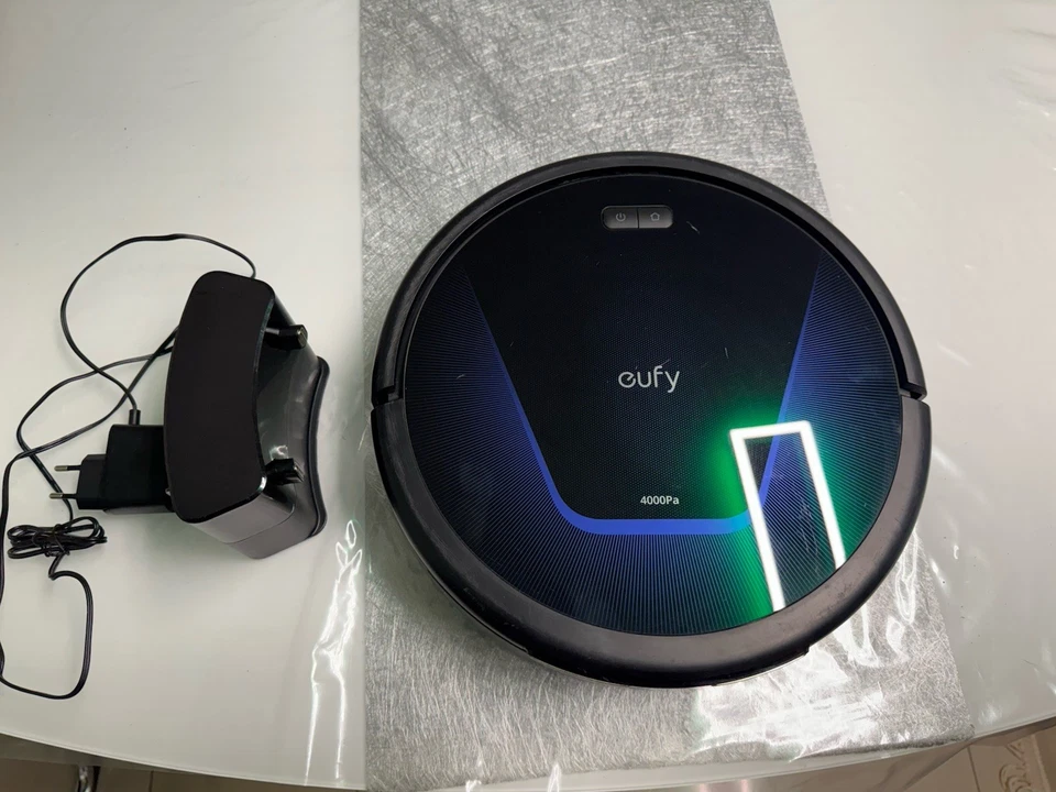 Eufy RoboVac 15C – Saugroboter mit Ladestation 4000Pa Gebraucht - Bild 2 von 4