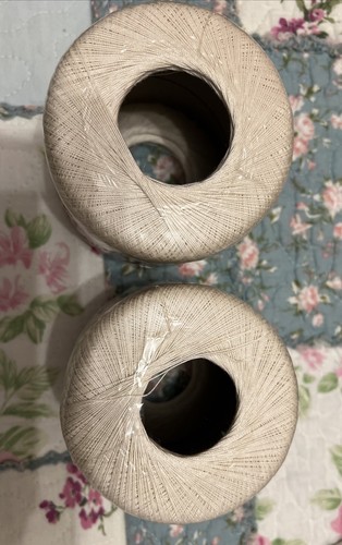 2 Clarks Big Ball 3 Cord Cotton Crochet Thread B-345 61 ECRU #20 400 Yards Ea - Afbeelding 5 van 5