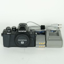 OLYMPUS OM-D E-M10 Mark II Body Black  Shutter Count 8,830  2 Batteries