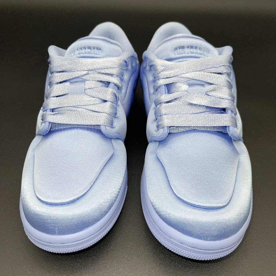 Talla 7.5 - Air Jordan 1 Método de Hacer Aluminio Bajo Satinado W Foto 3 de 4