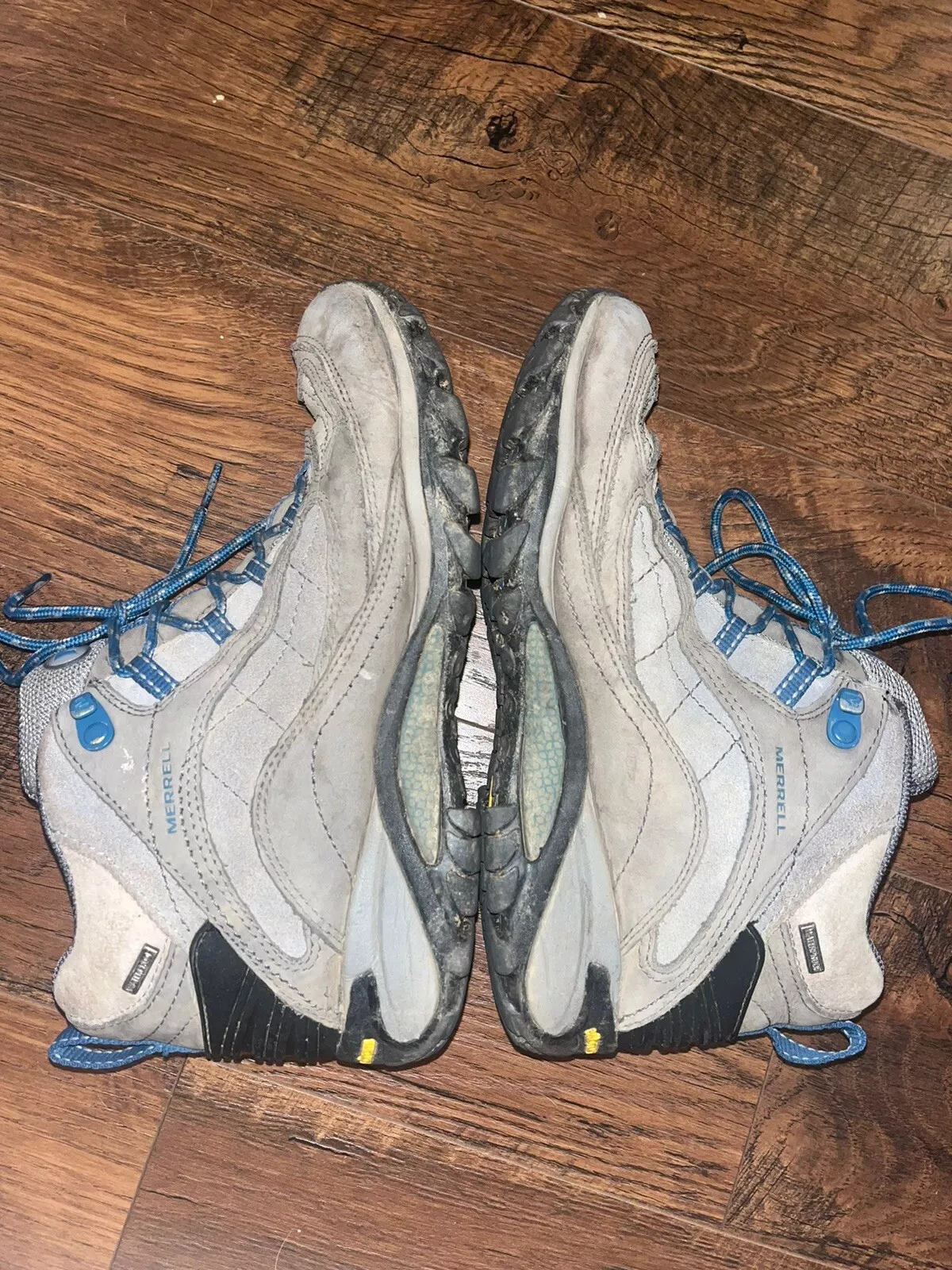 merrell moab 3 mid waterproof hiking castle rock shoes