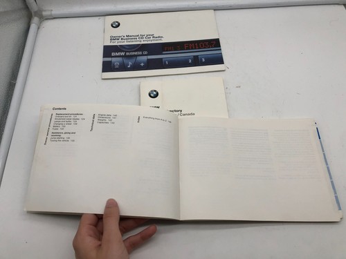 2001 BMW 320i Owners Manual Set OEM E04B69003 - Picture 5 of 8