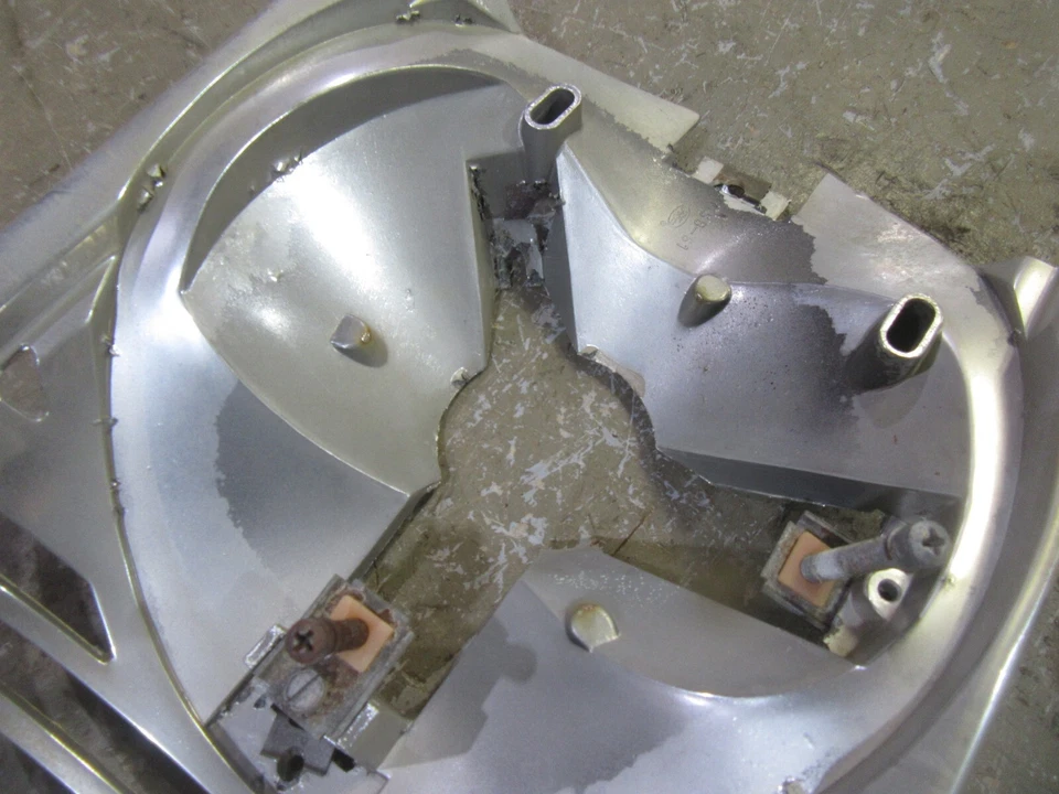 Mercury Meteor 600 1961 faro delantero exterior cromo moldura base DF Foto 2 de 4