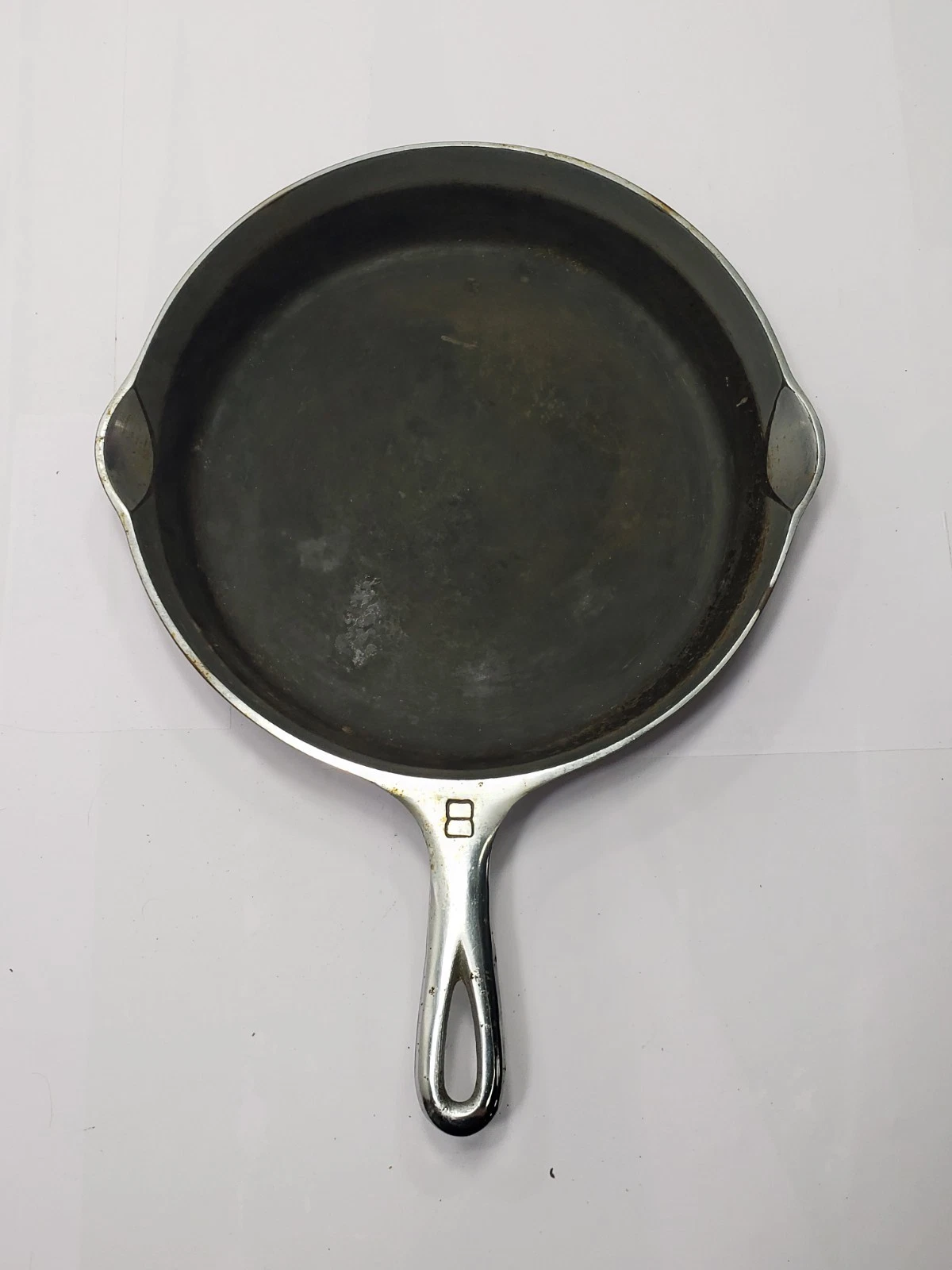 Vintage Griswold No. 8 Cast Iron Skillet Large Block Logo ERIE PA 704A Seasoned