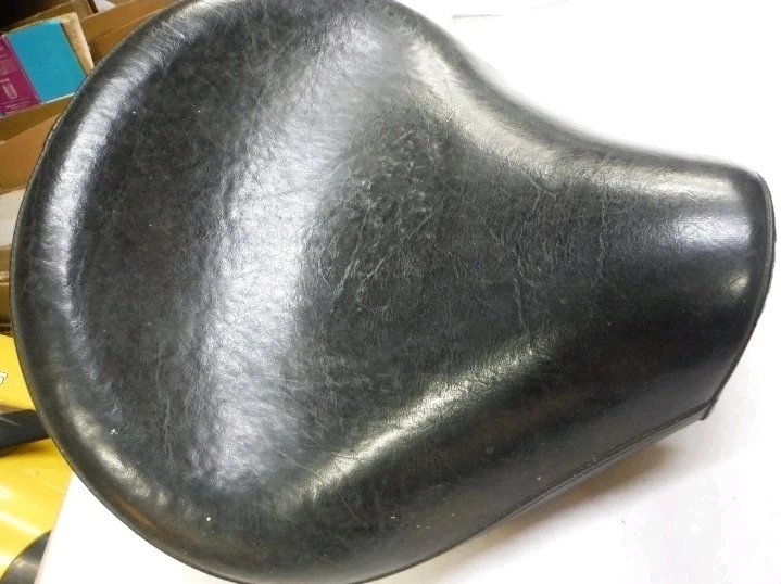 Сиденье подходит для Yamaha Vstar Classic 1100 2007 года выпуска - Изображение 2 из 4