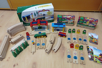 BRIO vollständiges smart track Delux set + smar track Schienen + Schienen 33758