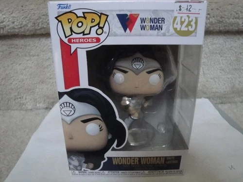 NIB Funko Pop Vinyl Wonder Woman White Lantern #423 Figure  !