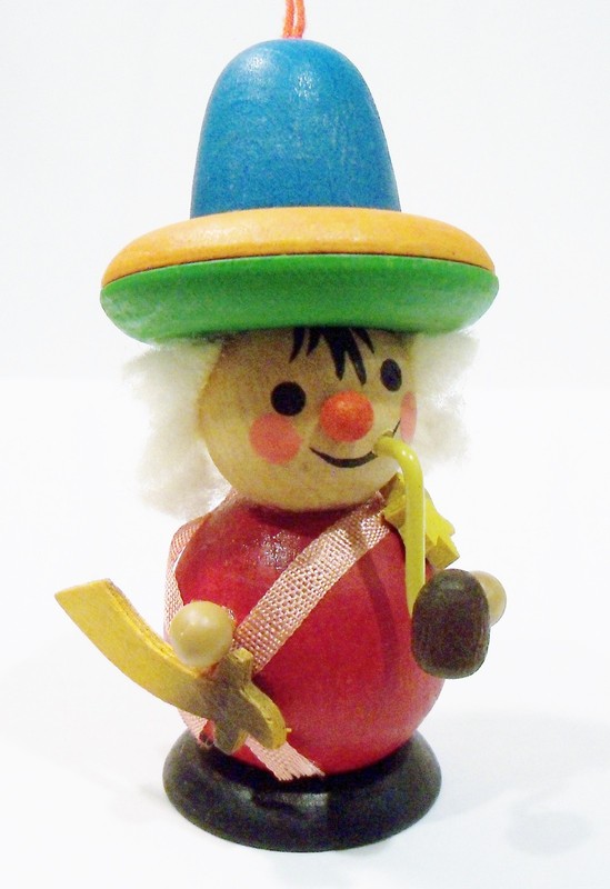 Steinbach Germany Pipe Smoking Soldier Sheriff Sword Wooden Wood Vntg Ornament
