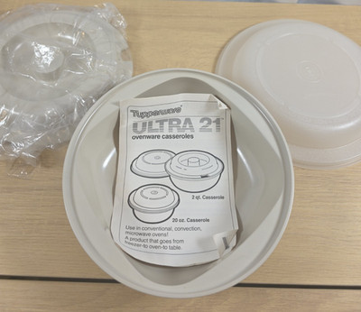 VTG Tupperware Ultra 21 Microwave Bowl #1547 w/Vented Lid + Storage Lid NEW 1982