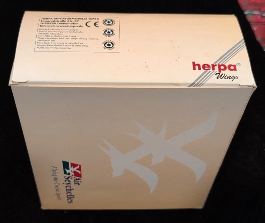 Herpa Wings Boeing 707-300 Air Seychelles  - #512060 - 1:500 - Old Store Stock  - Image 4 of 4