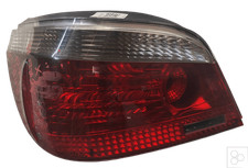 Feu arrière BMW 535