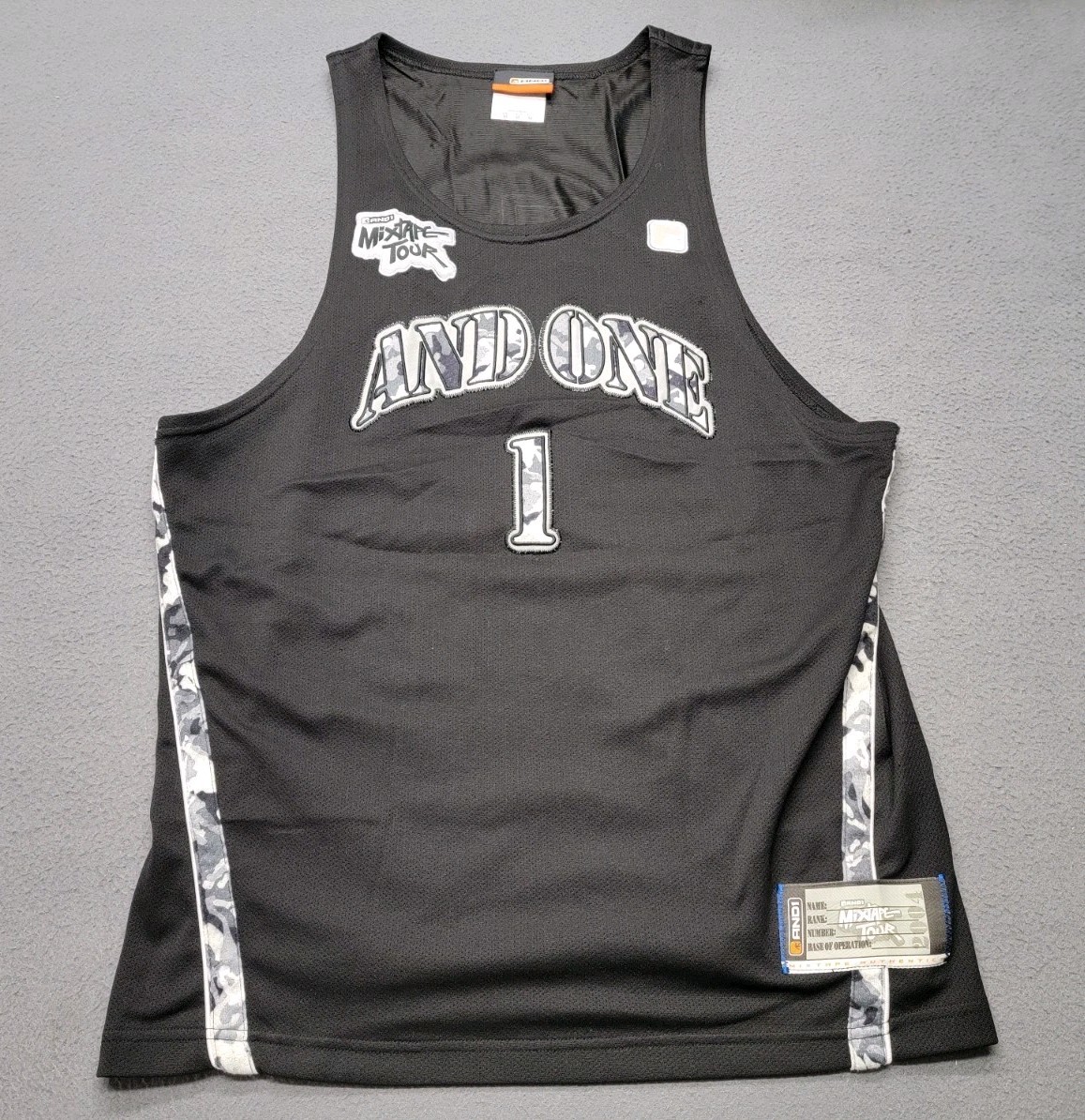 Vintage 2004 And1 Mixtape Tour Basketball Jersey Men's Medium Camo