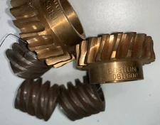 BOSTON GEAR 12PITCH 20 TEETH BRONZE/STEEL WORM GEAR SET 4 LEAD RIGHT 5:1 ⅝ BORE