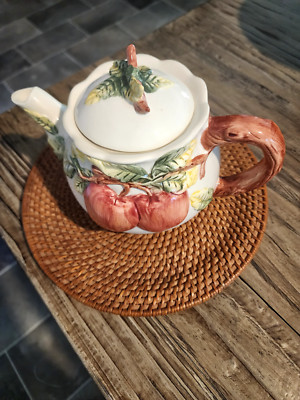CBK Teapot Apples Majolica Style Vintage 1991