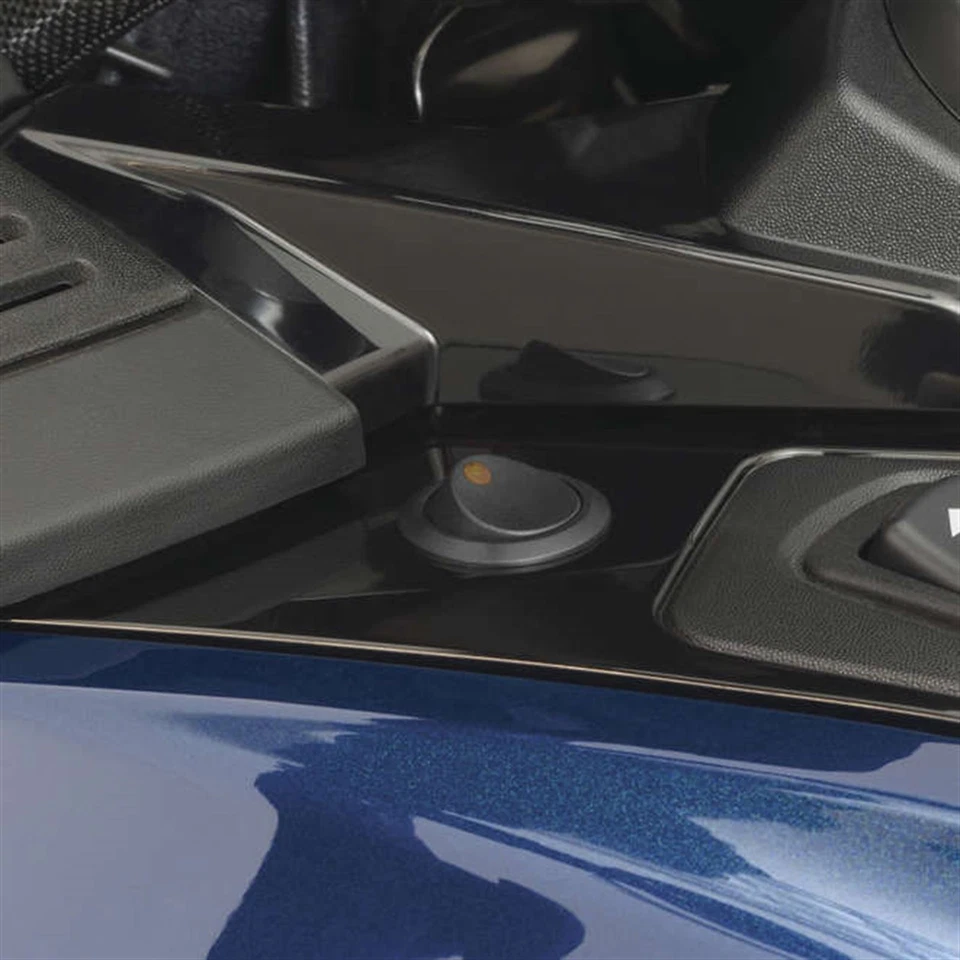 Kit de luces de conducción Show Chrome Focus 3-1/2" para Can-Am - negro 41-208BK Foto 3 de 4