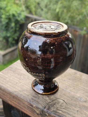 Antique Chinese Ceramic Spirits Bottle Wing Fung Hong 1/2 Pint - Picture 6 of 7