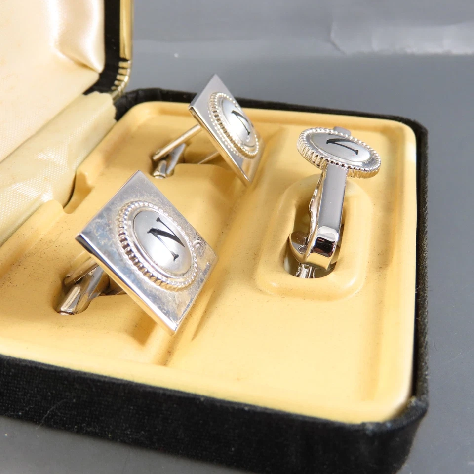 复古 Shields 5th Ave 银色 CUFFLINKS & TIE BAR 套装 字母 初始 "N" Monogram — 第 3/4 张图片