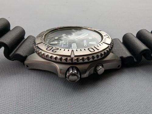 Seiko Prospex SBCZ005 5M63-0B40 Grey Ghost Titanium Kinetic Divers Watch - Picture 11 of 18