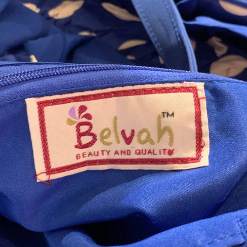 Belvah Adorable petit sac à main à main bleu blanc à volants à pois fermeture aimantée - Photo 6/6