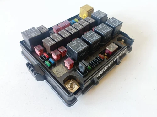 Y220EDP Caja Reles/Fusibles para SSANGYONG REXTON 270 Xdi Limited 2004 188819 - Imagen 4 de 4