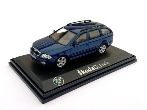 SKODA OCTAVIA 3 2013 bleu race blue véhicule miniature 143AB-026KD Abrex 1/43 EUR 29,99 - FR