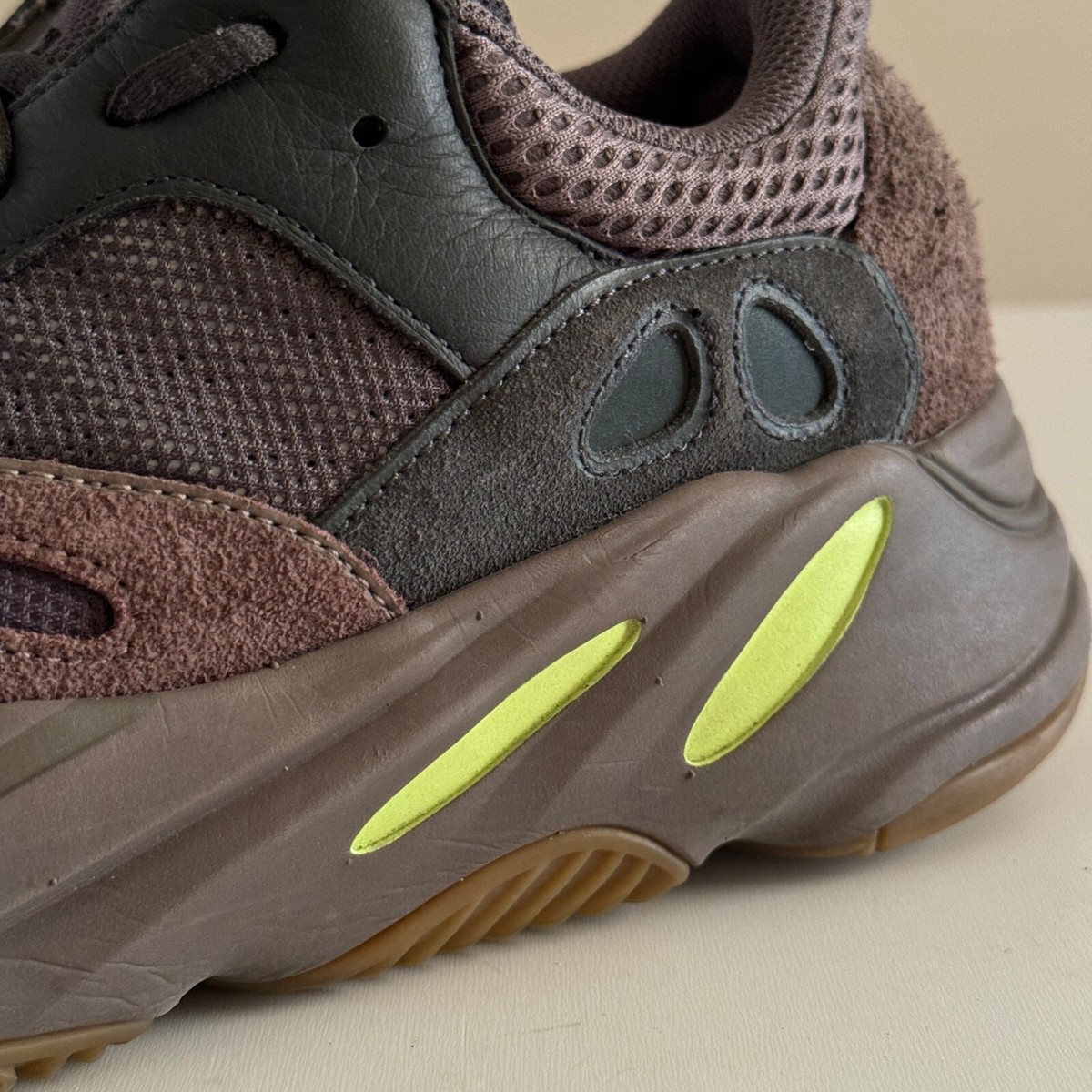 adidas gazelle silver green womens adidas Yeezy Boost 700 Mauve