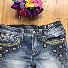 Miss Me Shorts Girl 16