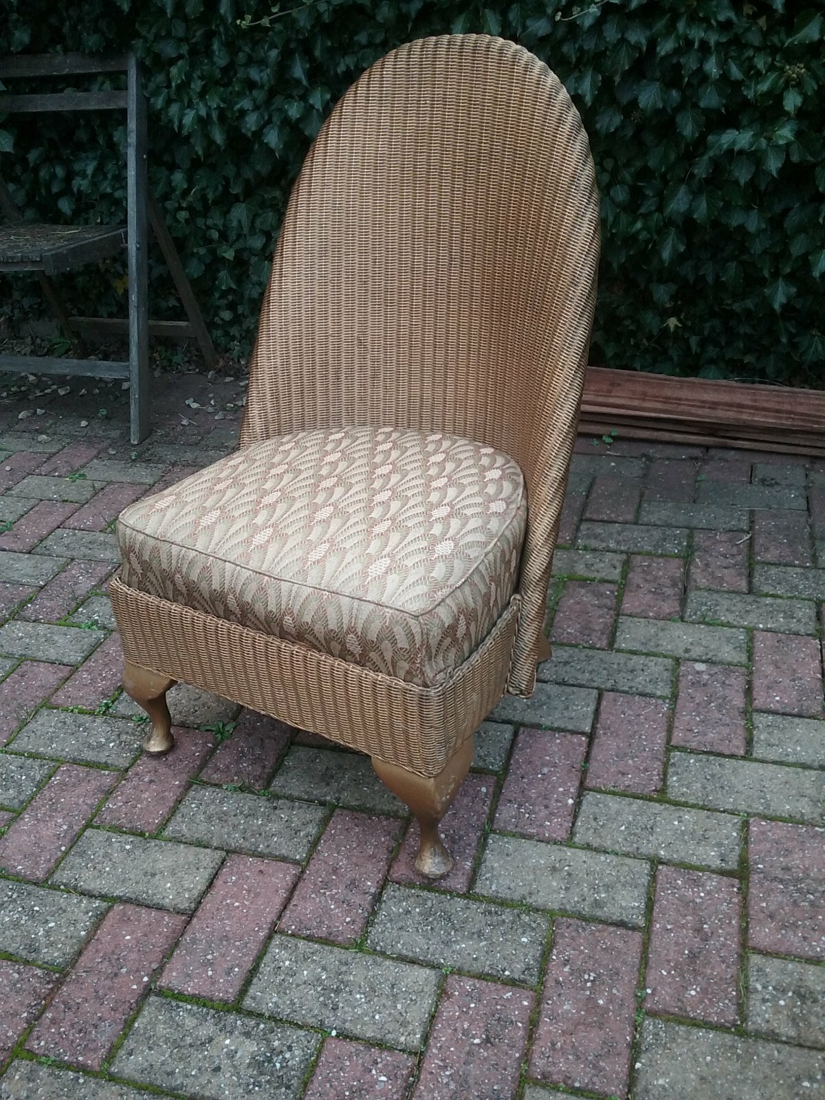 Original Vintage Lloyd Loom Chair in Gold eBay