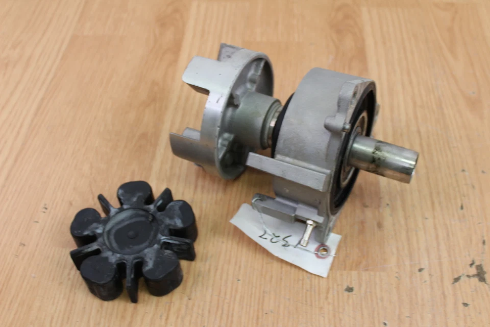 Yamaha Waverunner FX Cruiser FX140 2003 carcasa de cojinete Foto 2 de 4