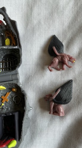 VTG 1993 Bluebird Mattel Mighty Max Hounds Werewolf Horror Head No Figurine/Eye - Picture 10 of 11