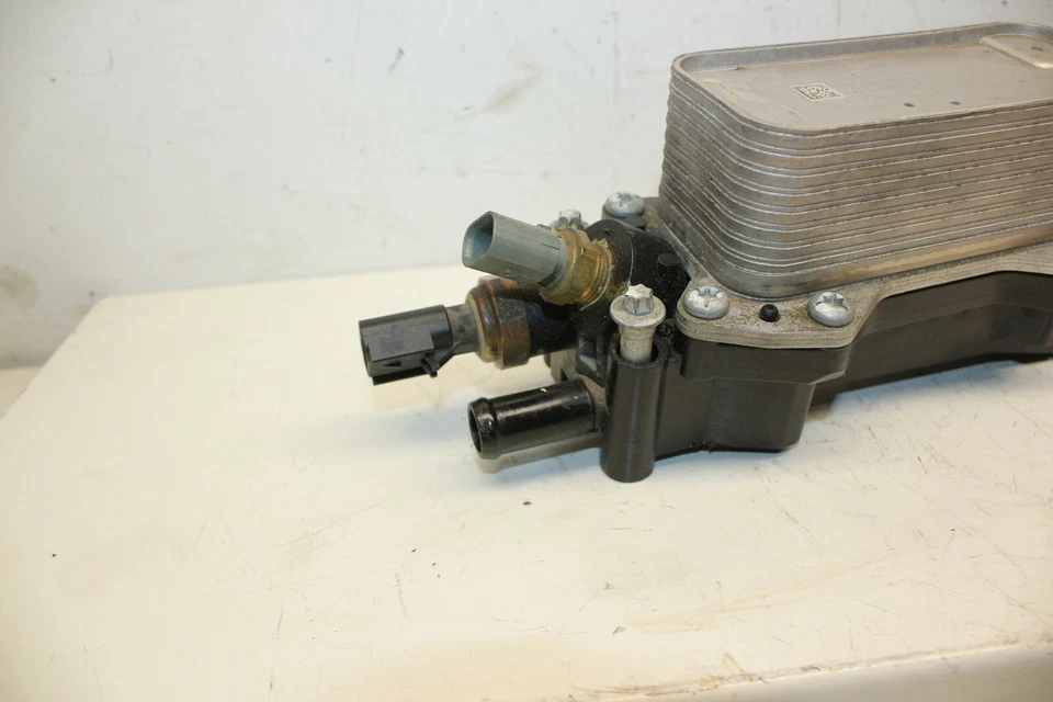 Dodge Jeep Chrysler 2014-2018 3,6 L motor filtro de aceite carcasa adaptador OEM SH. Foto 3 de 4