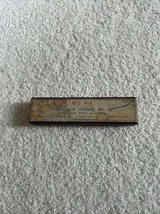 Vintage B-D YALE Tube. SYRINGE No. 1YTMade USA In Original Box 1cc