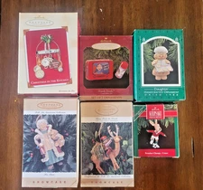 Lot of 6 Assorted Hallmark Keepsake Christmas Ornament in Great Condition!