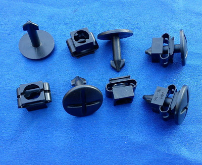 6+6 engine protection set underride protection clips mounting clips black 30B 30C