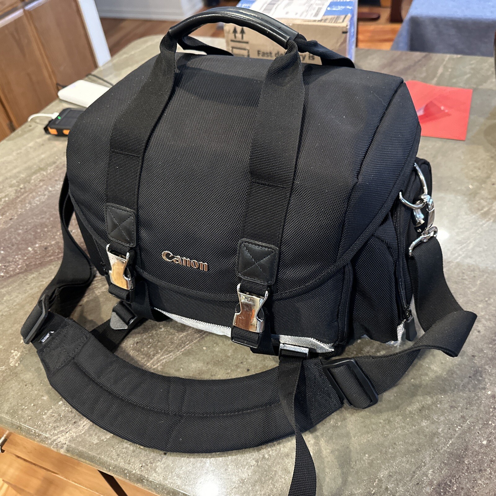 CANON 200DG BLACK DELUXE GADGET DSLR CAMERA BAG eBay