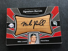 2004 Upper Deck Sweet Spot Mike Lowell Autograph Bat Signature Barrels #SS-LO