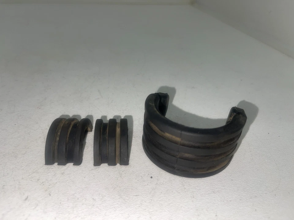 2005 03-15 雅马哈 WR250F 油箱阻尼器 — 第 2/4 张图片