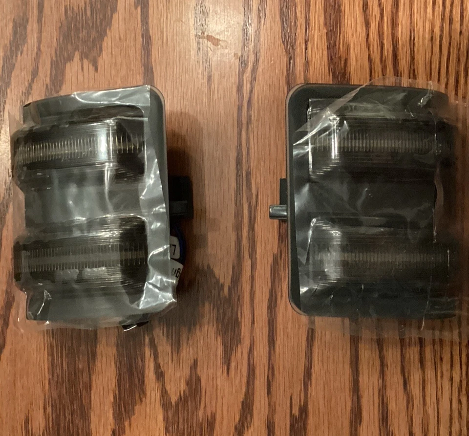 08-16 Ford F250 F350 F450 F550 SuperDuty Switchback LED luces marcadoras ahumadas Foto 2 de 3