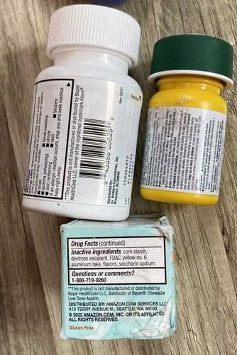 Kirkland Basics Aspirin 365 +36 Tablets Healthcare Naproxen Sodium 200 Caplets - Picture 3 of 9