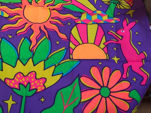 Lush 🧡 Knot Wrap Furoshiki 🌺🌺 Fluorescent Spring 2023 WGG Easter 🌺 Tuch neu - Bild 4 von 7