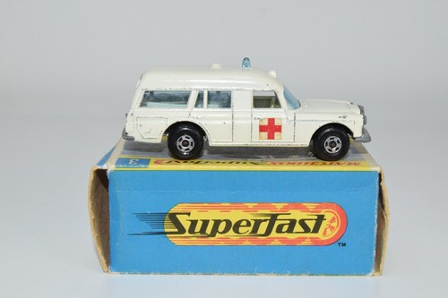 B8 1:60 3INCH 3 INCH MATCHBOX SUPERFAST 3 MERCEDES BENZ BINZ AMBULANCE EXIB - Bild 7 von 16