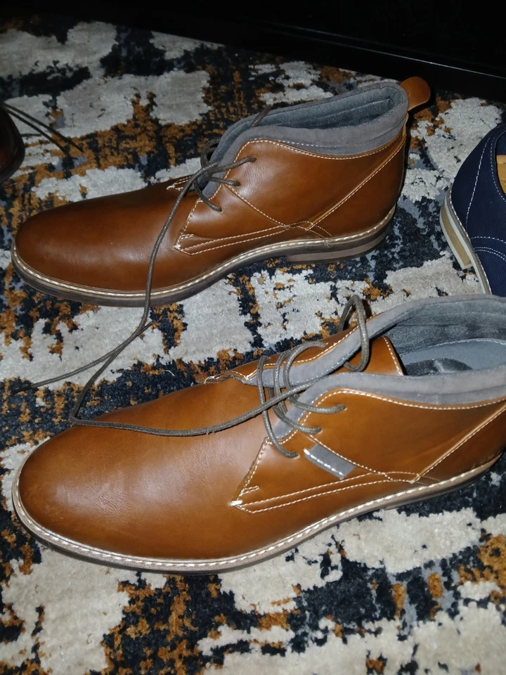 2 pares de zapatos de vestir Freeman y Robert David talla 10 Foto 3 de 4