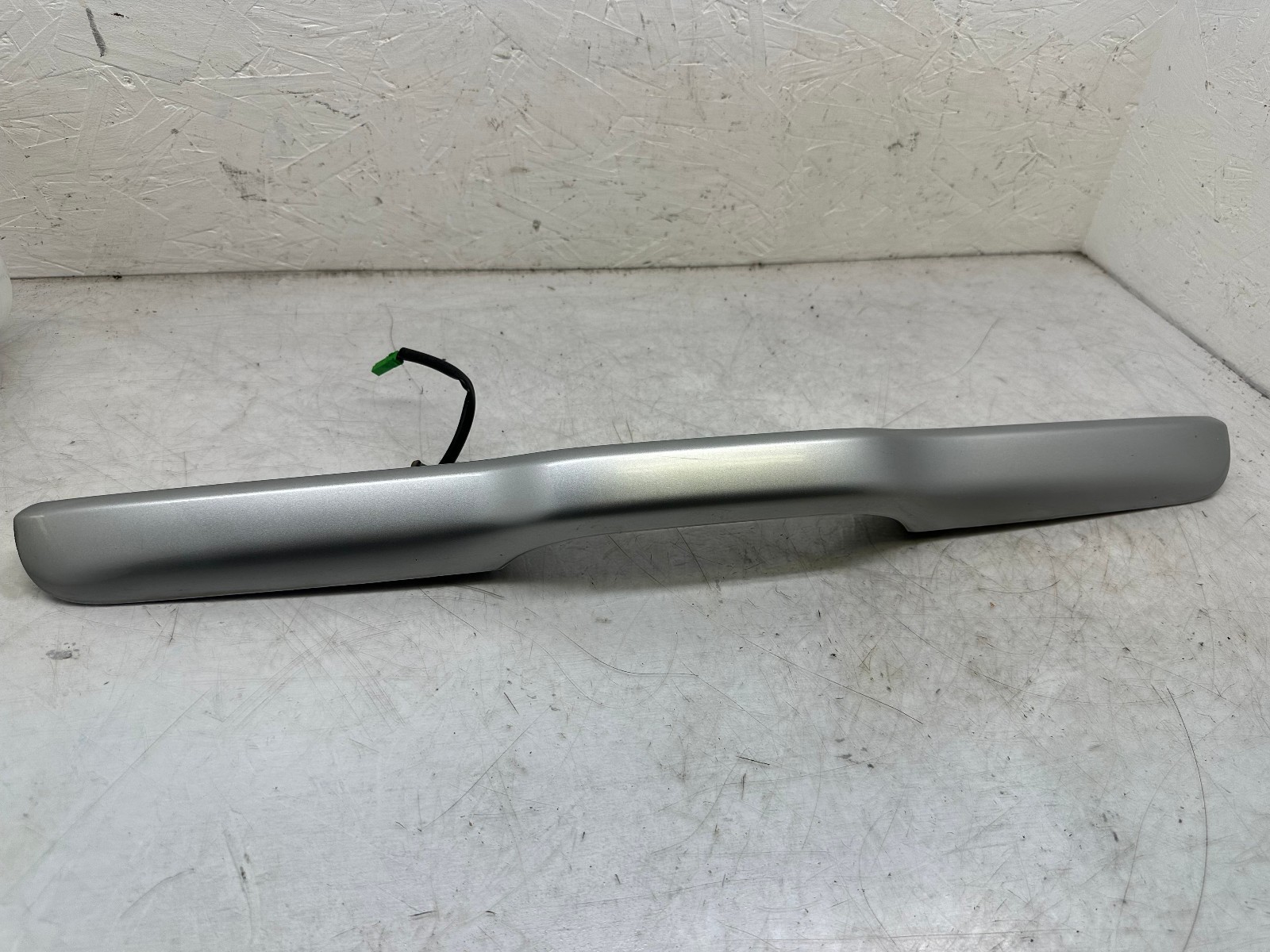 2009-2015 HONDA PILOT Trunk Lift Gate Liftgate Handle Silver Metallic OEM