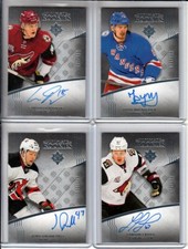 2016-17 Ultimate Collection #102 Christian Dvorak RC AUTO /299 - Arizona Coyotes