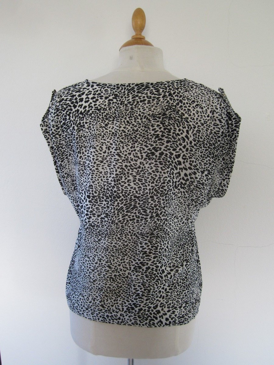 zara leobluse